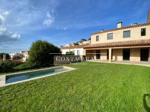 Casa en venta en Begur, Baix Empordà